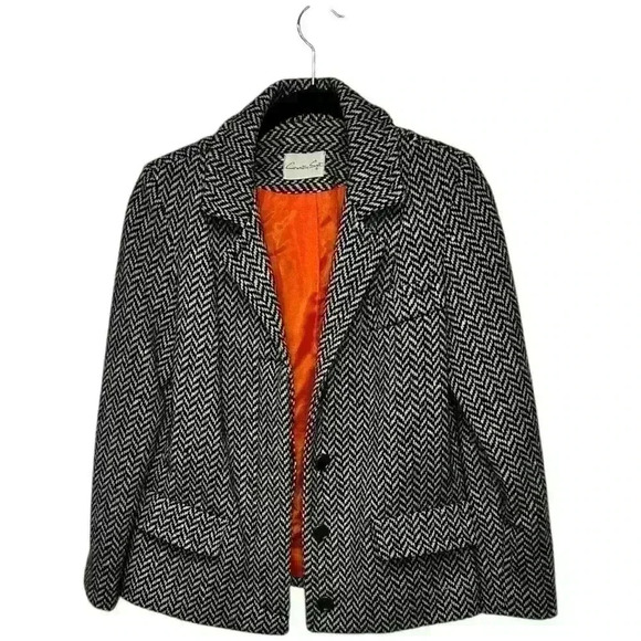 Country Set Jackets & Blazers - Country Set Vintage Herringbone Multi button Closure blazer see measurements